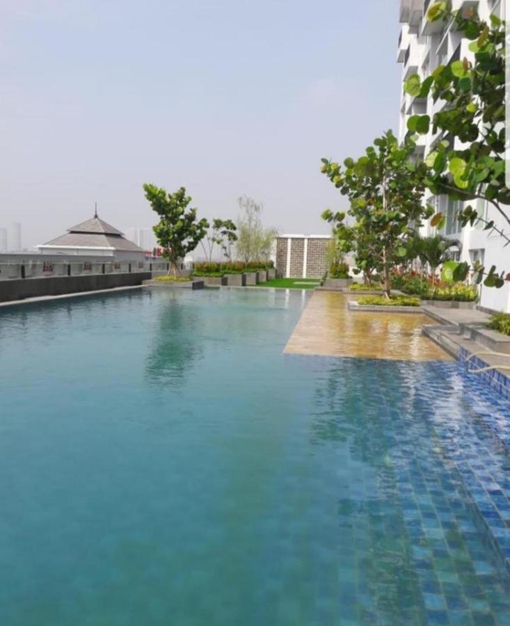 Treeparkcity Apartments By Winshome Tangerang Kültér fotó
